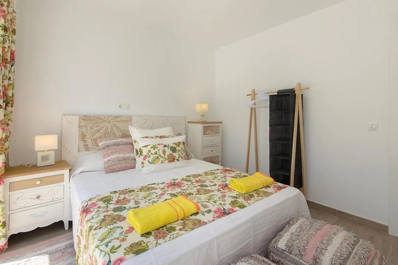 بويرتو ذيل كارمين Purple Volcano Apartment, Free Access To The Fariones Sports Center شقة