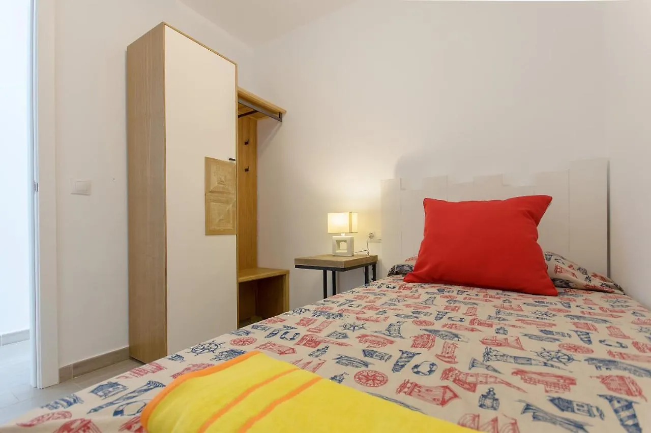 شقة بويرتو ذيل كارمين Purple Volcano Apartment, Free Access To The Fariones Sports Center